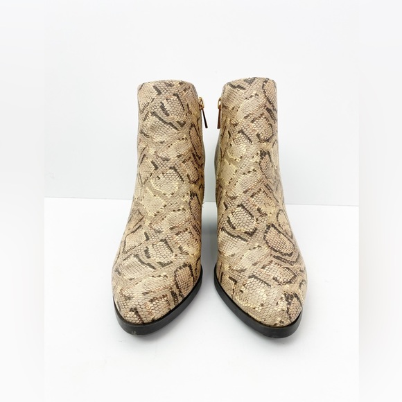 Bamboo Women’s Size 8 Brown Snake Print Ankle Chunky Heel Boots Booties - Picture 2 of 9
